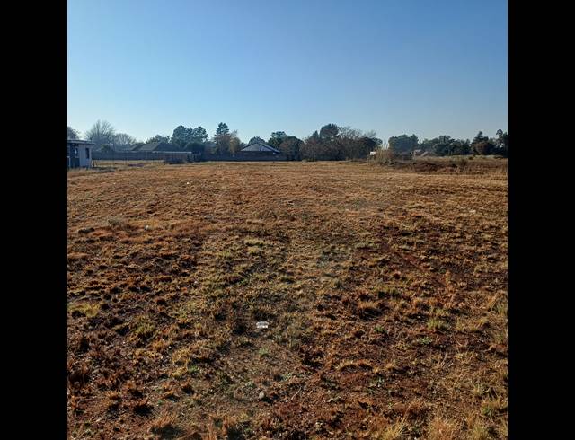4,064M² VACANT LAND FOR SALE IN HENLEY ON KLIP